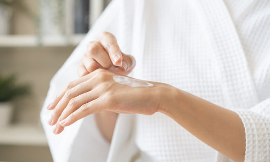 The Moisture Myth: Why You Still Have Dry Skin Despite Using Creams